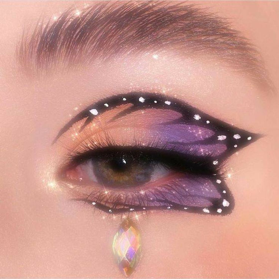 Fashion makeup 🤍