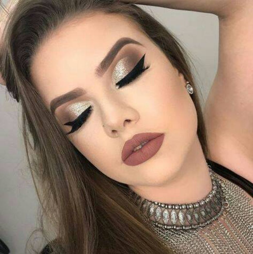 Moda Inspiração 🌟Make👄💄