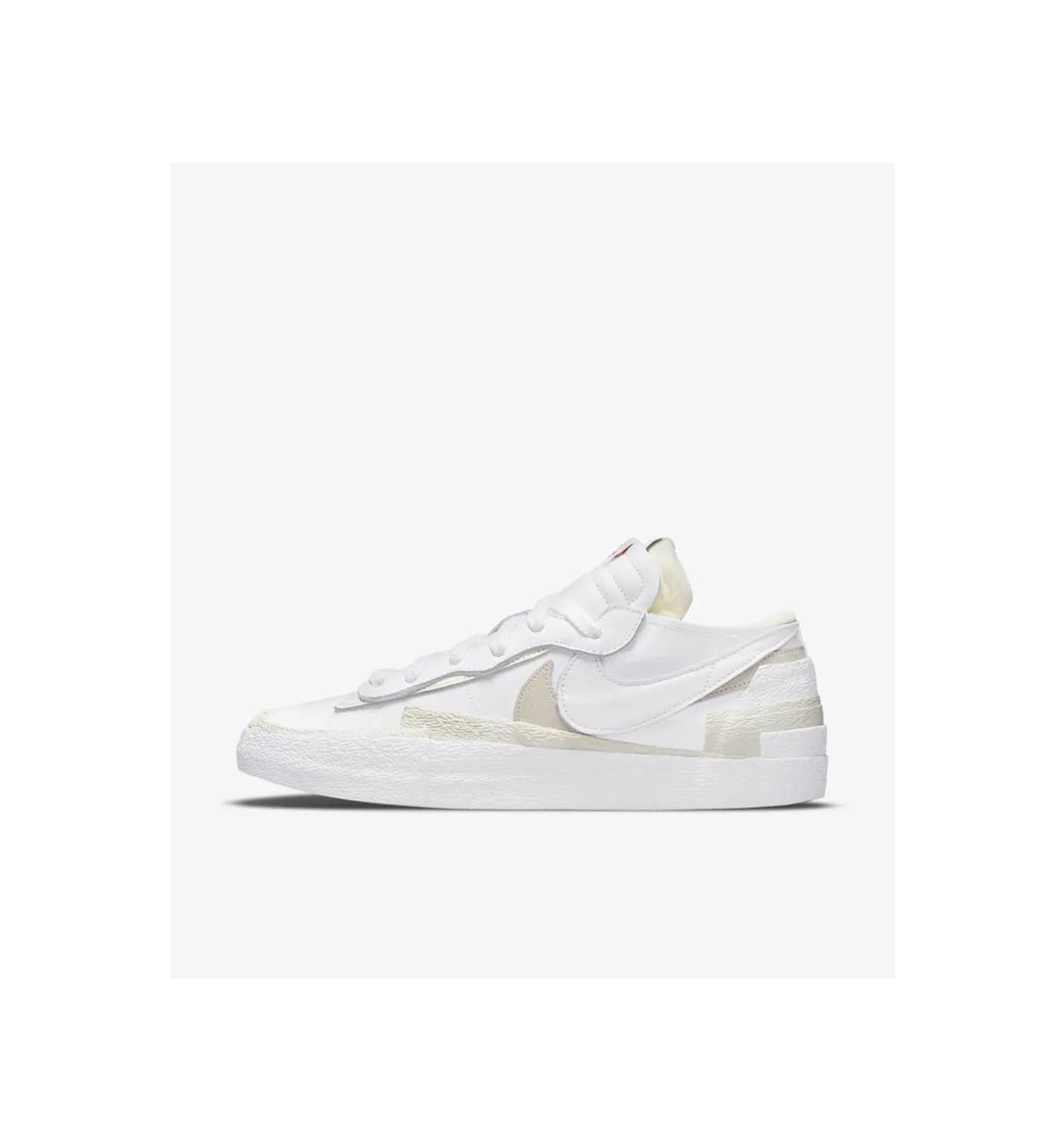 NIKE X SACAI BLAZER LOW "WHITE PATENT"