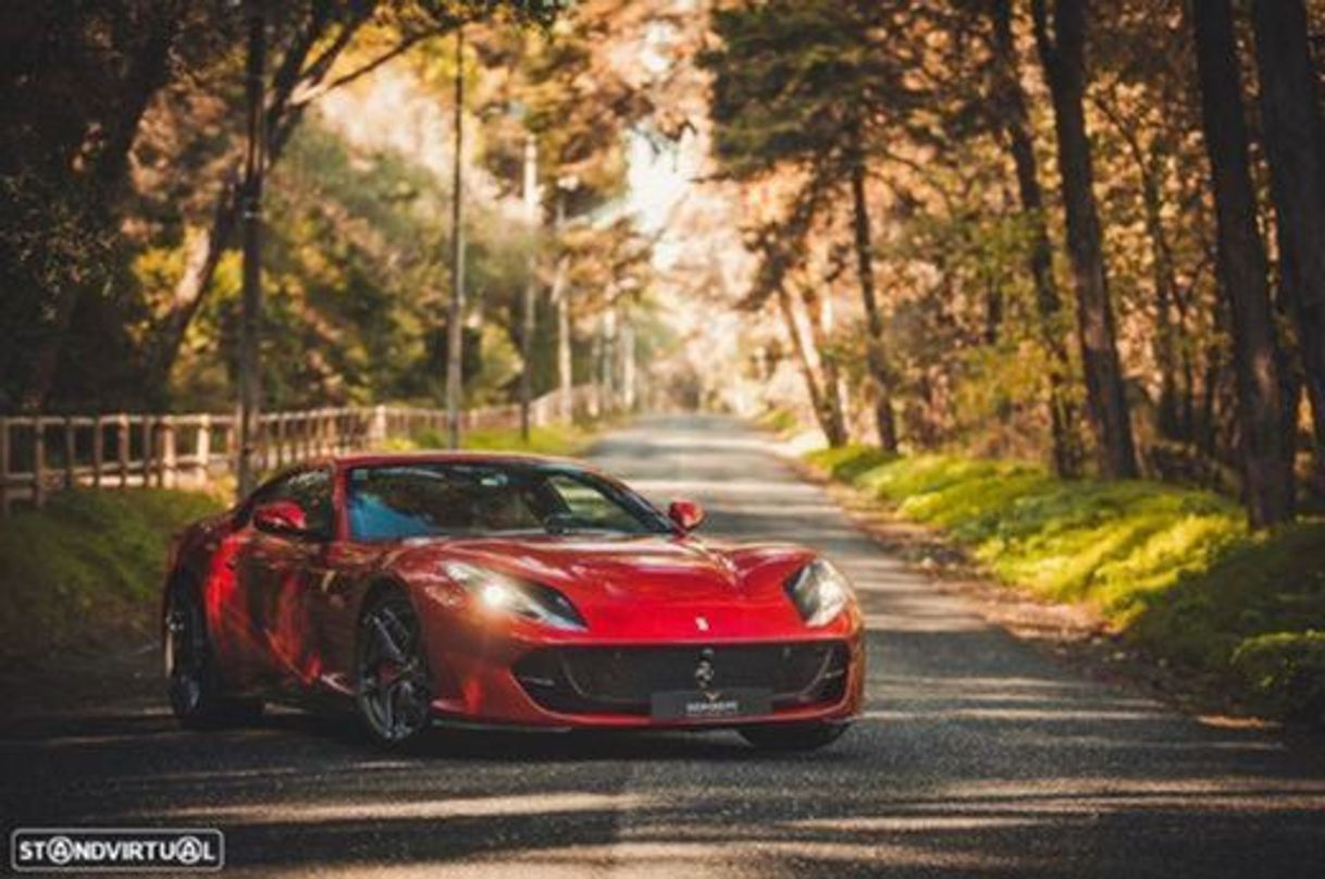 Social Ferrari 
