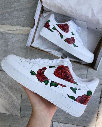 Nike Flowers 