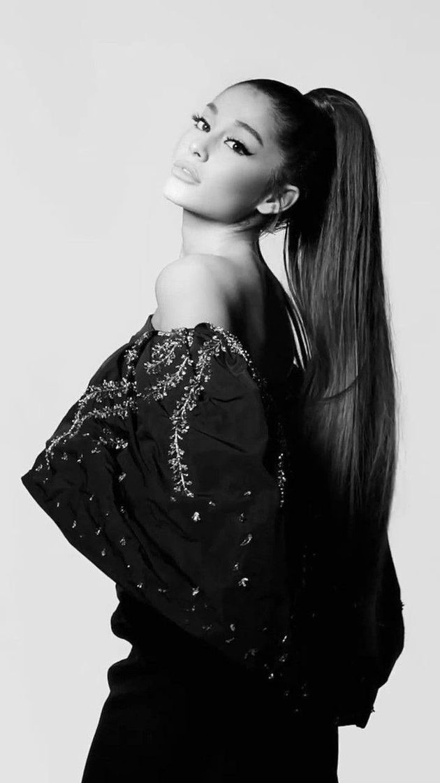 Fashion Ariana grande