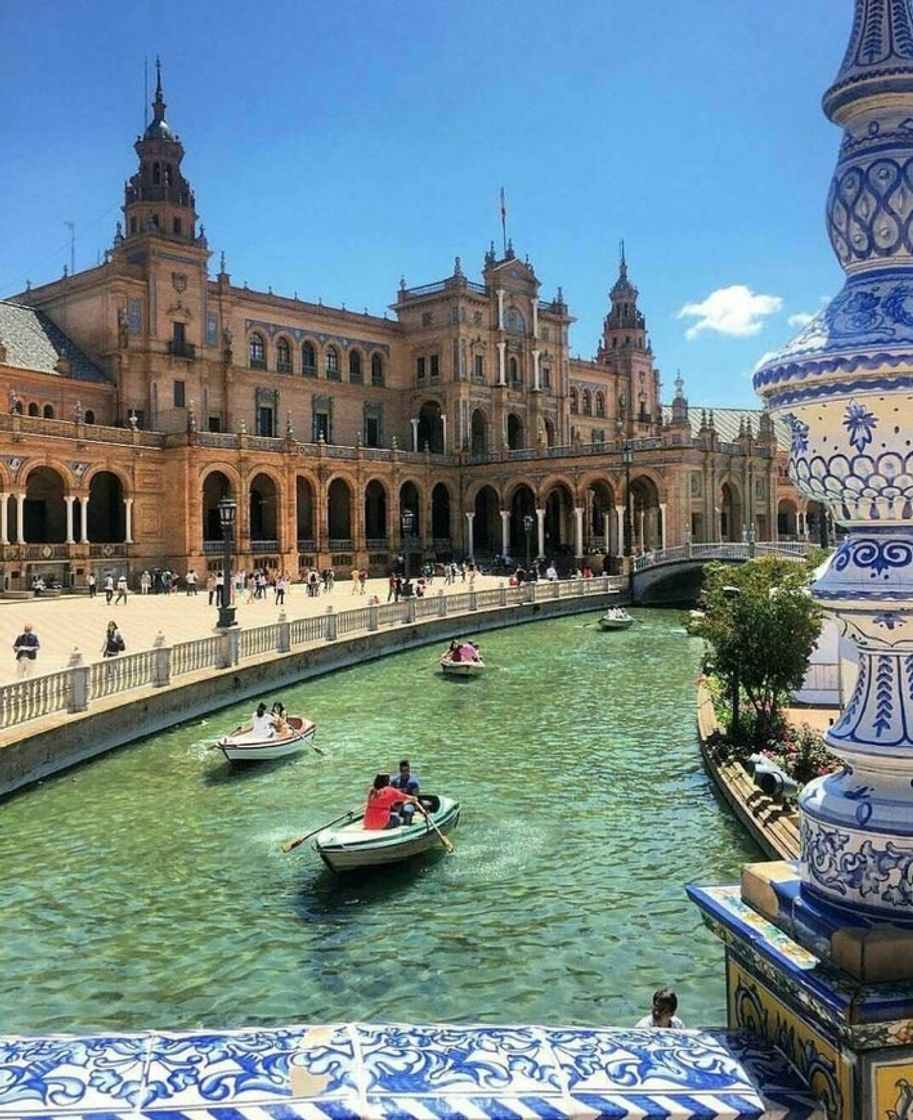 Fashion Sevilla e seus encantos. 