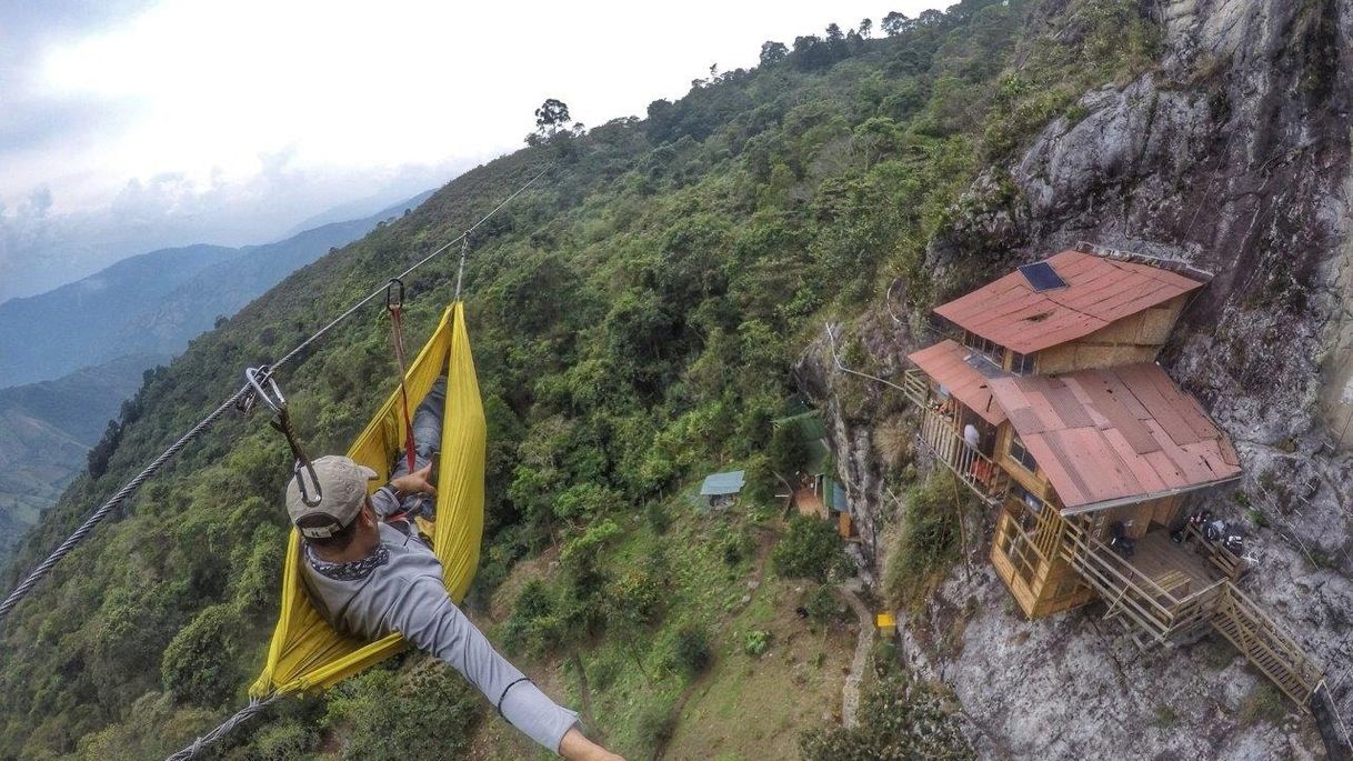 Place AERO HOSTAL LA CASA EN EL AIRE