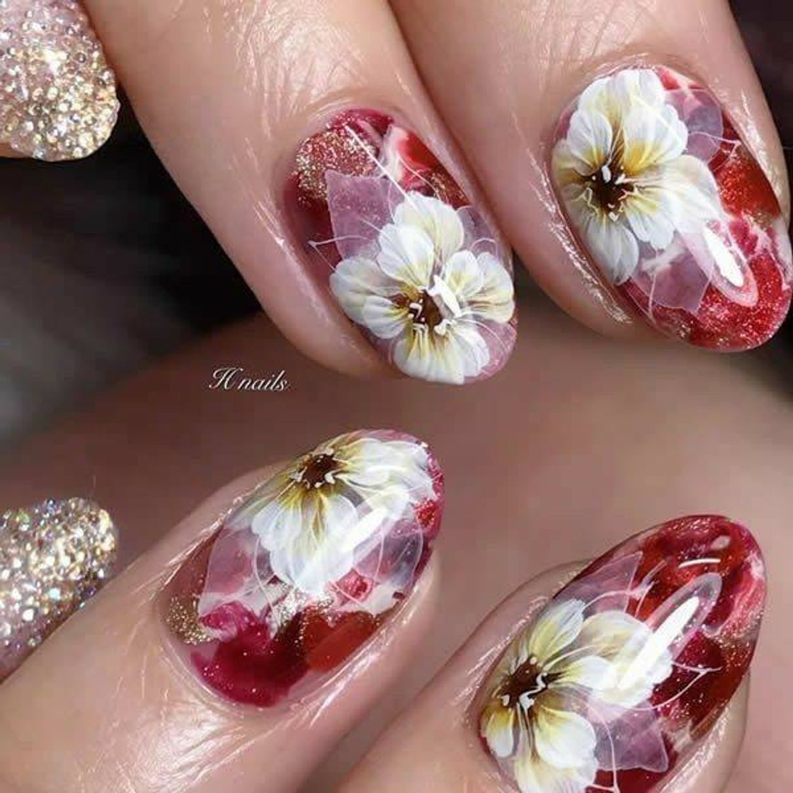 Fashion Unhas decoradas com flores