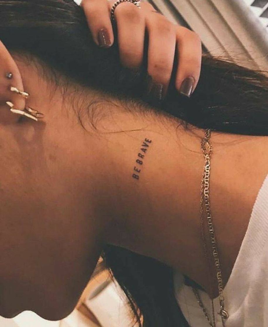 Moda minimalist tattoos