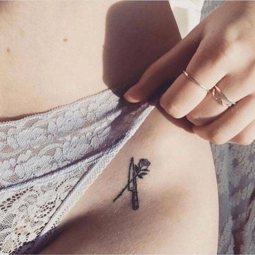 Tattoo feminina