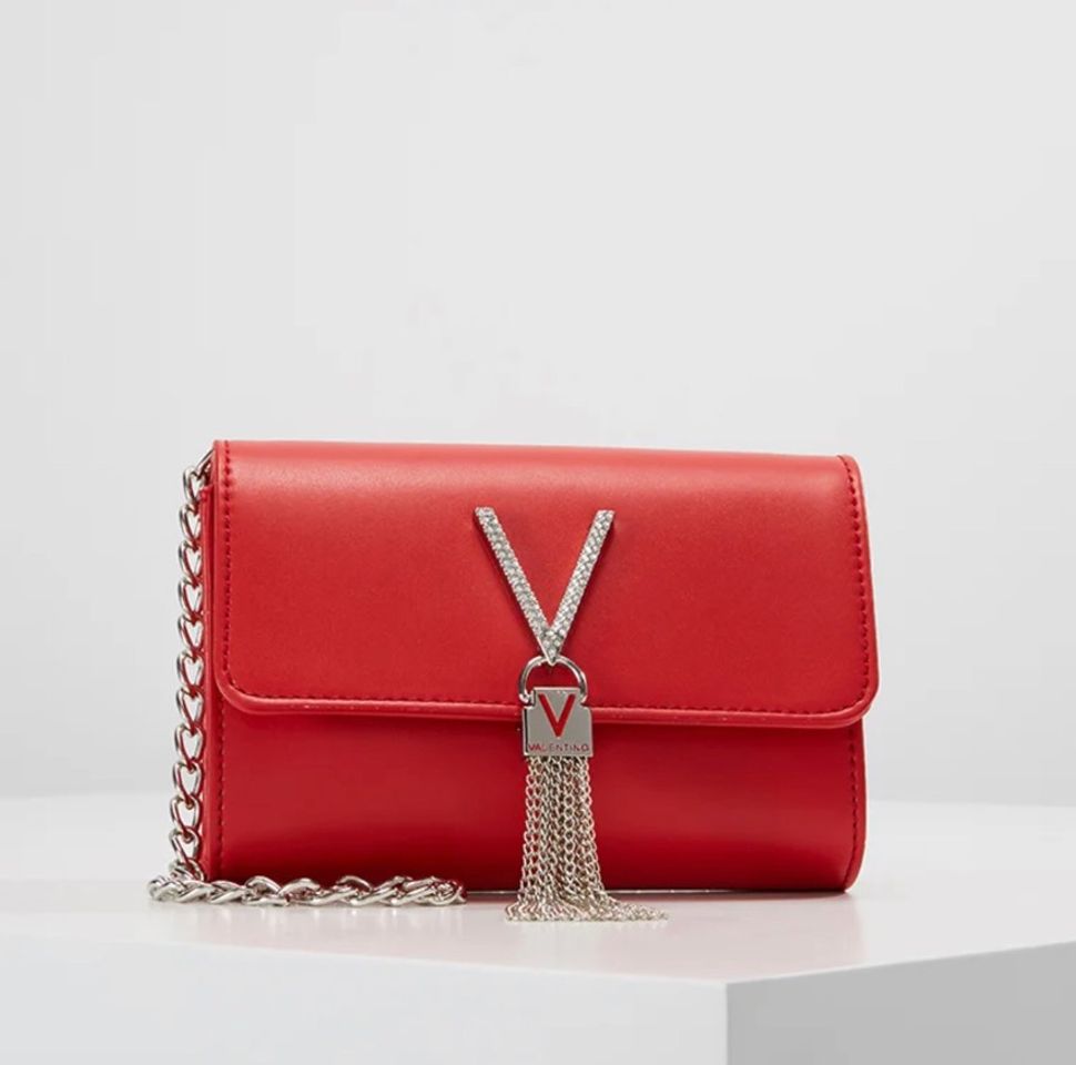 Social Mario Valentino Rojo