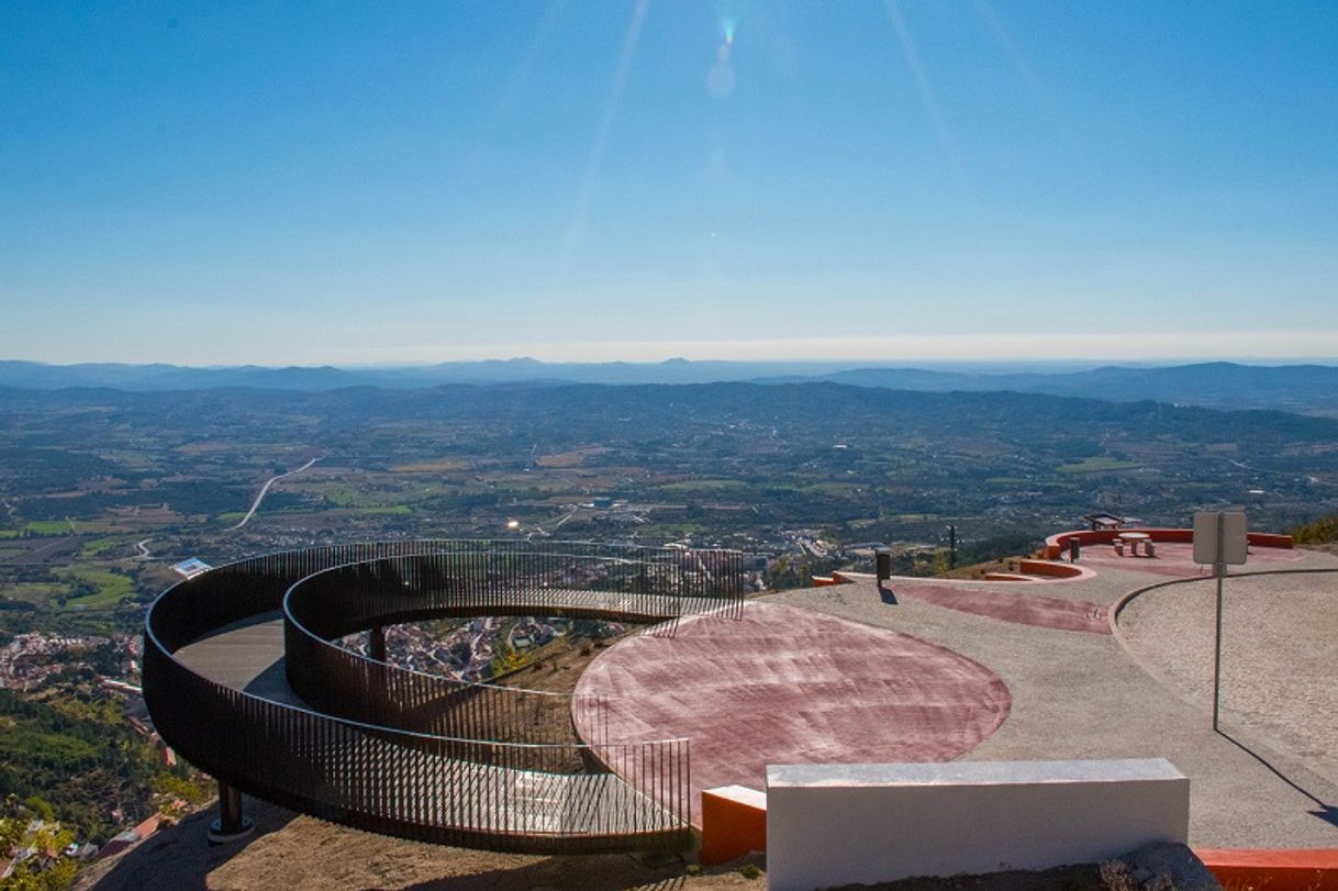 Lugar Miradouro Portas Do Sol