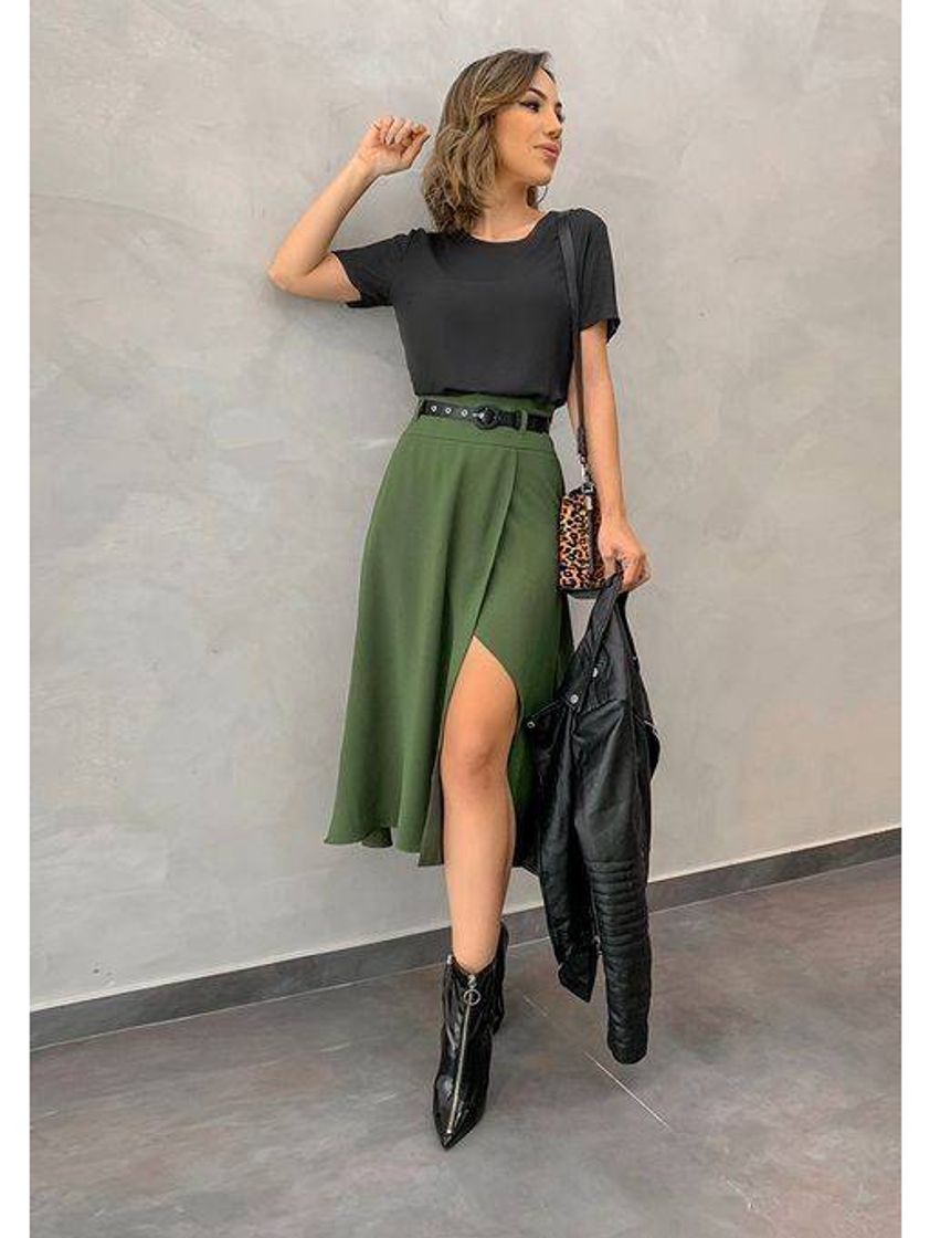 Fashion Saia Verde com Bota