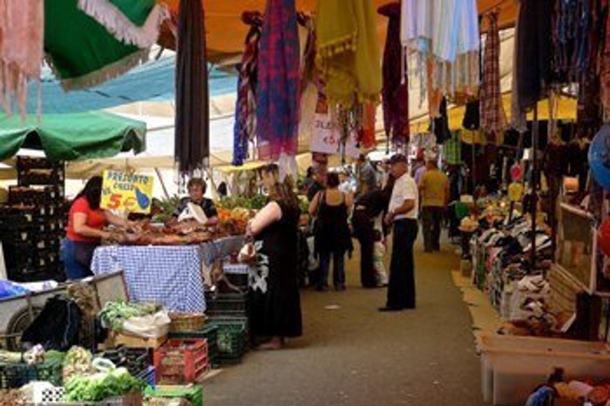 Place Feira da Estela