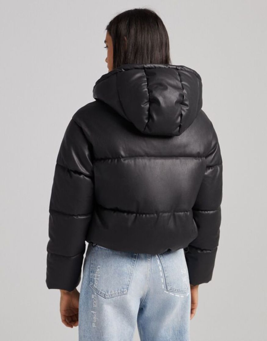 Moda Cazadora puffy efecto piel capucha
