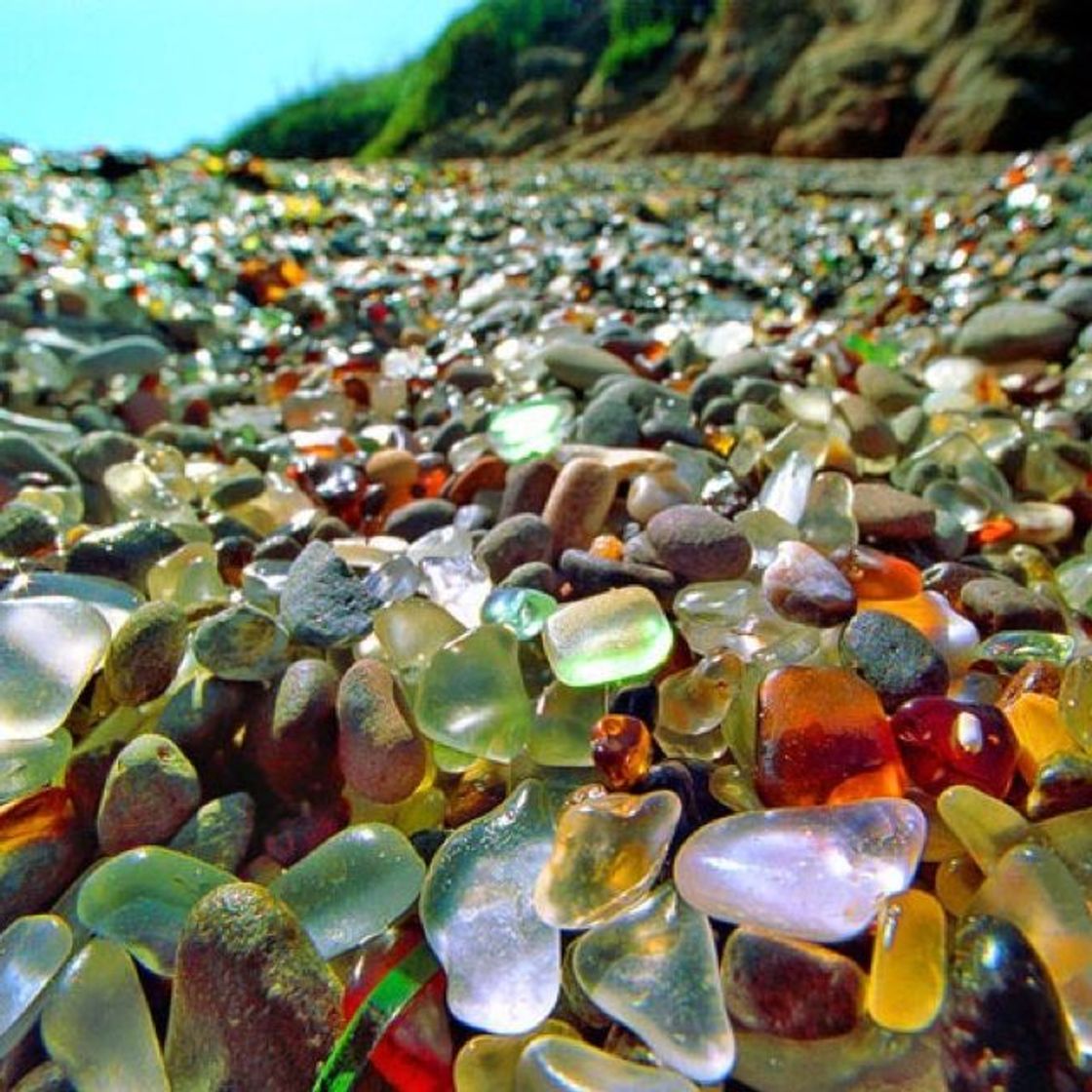 Lugar Glass Beach