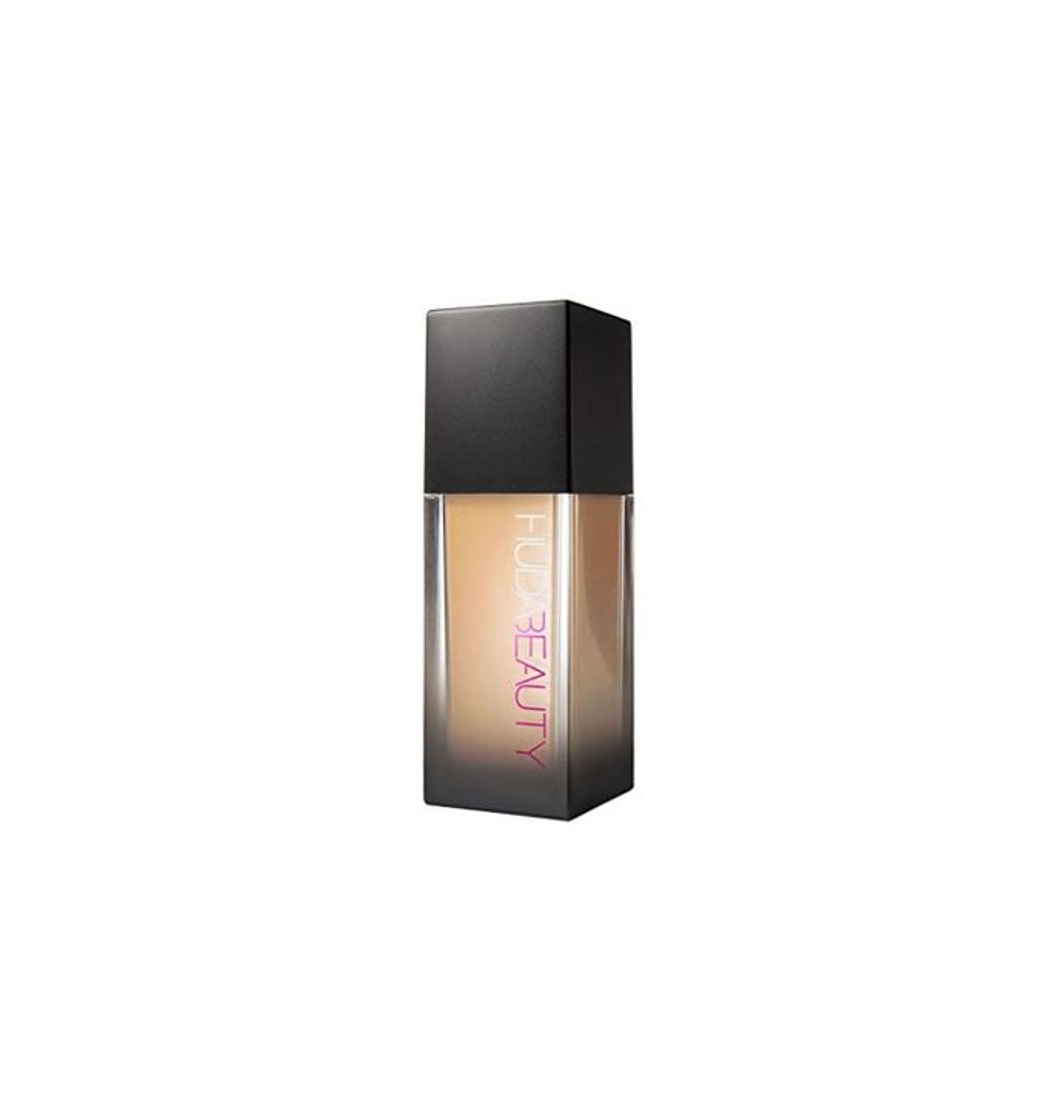 Social HUDA BEAUTY #FauxFilter Base