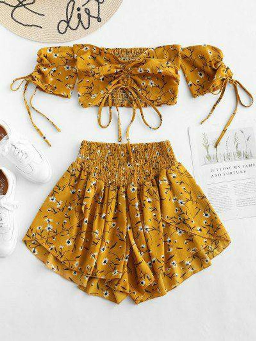 Fashion Yellow clothes