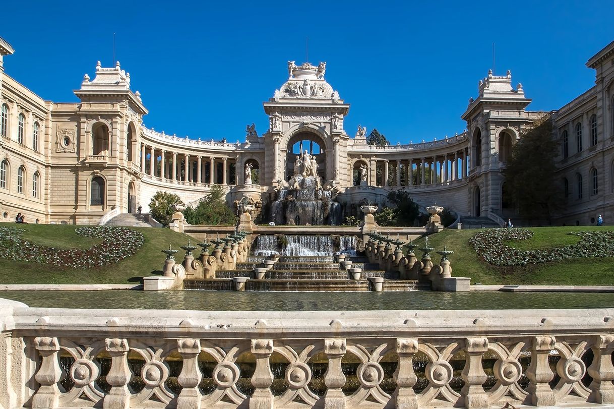 Lugar Palais Longchamp