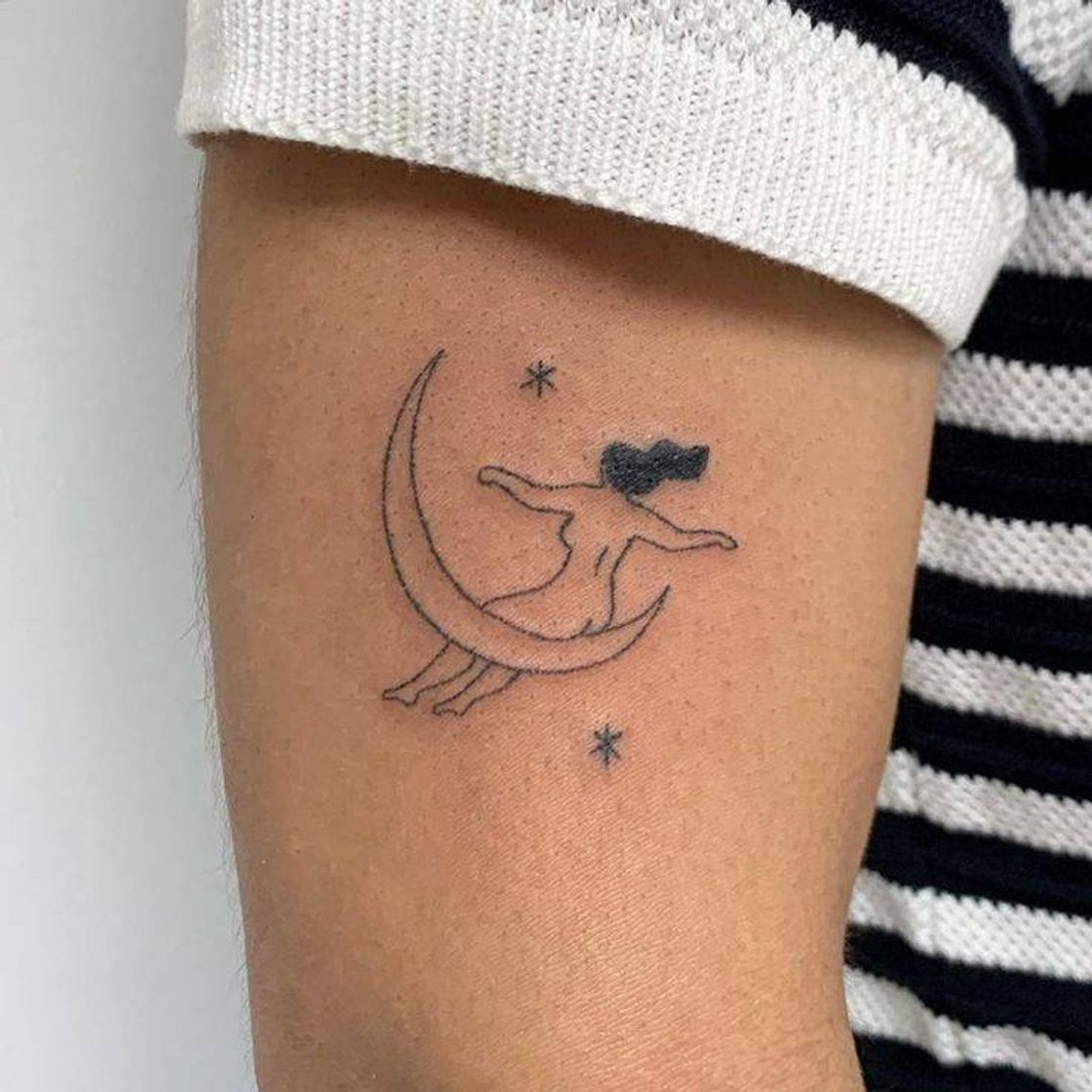 Moda tattoos inspiração de lua