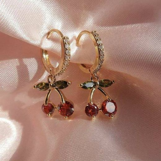 Cherry earrings (jewel)
