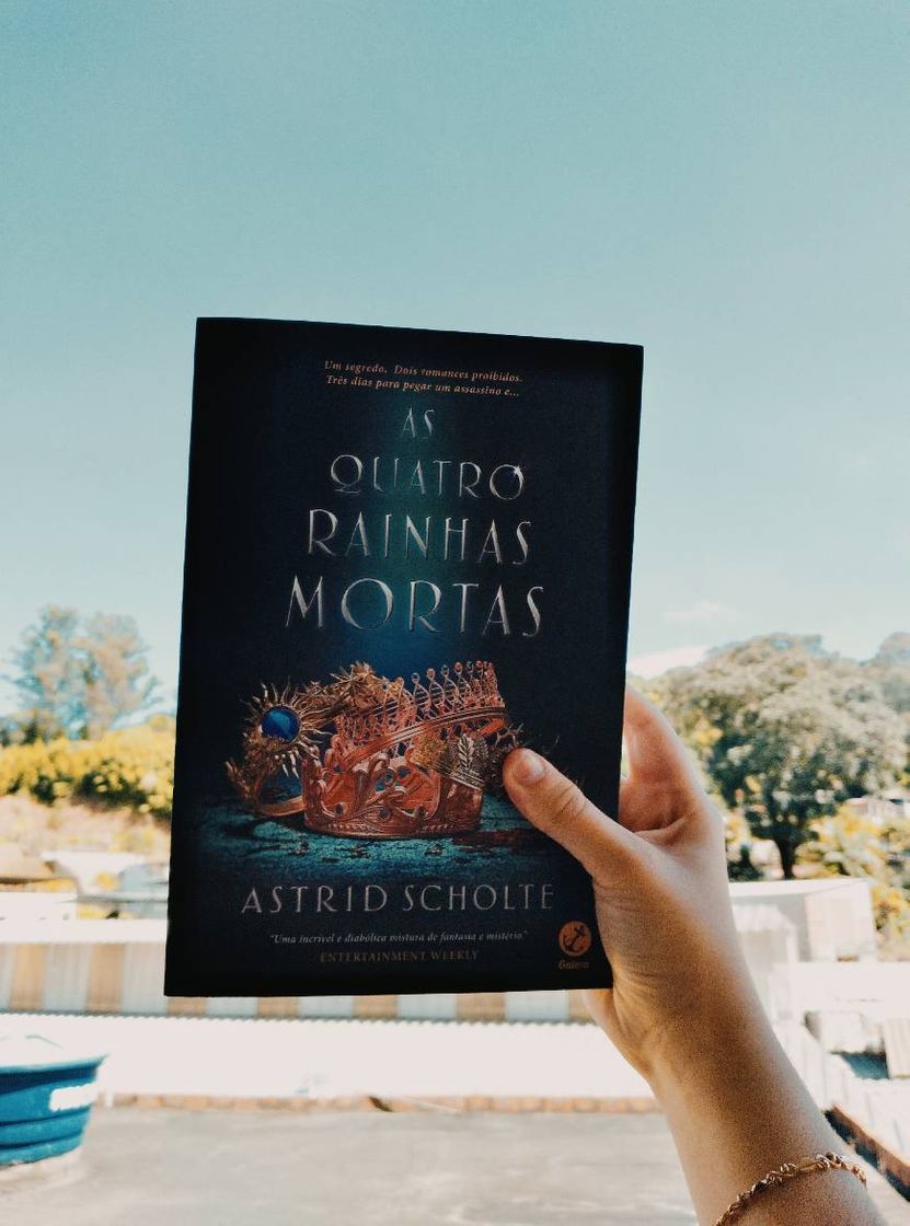 Libro As quatro rainhas mortas