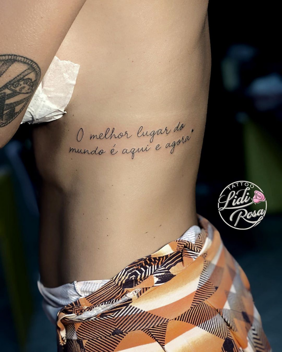 Fashion Inspirações de tatuagens femininas