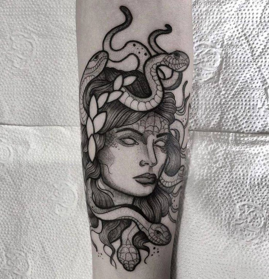 Moda Tatto medusa