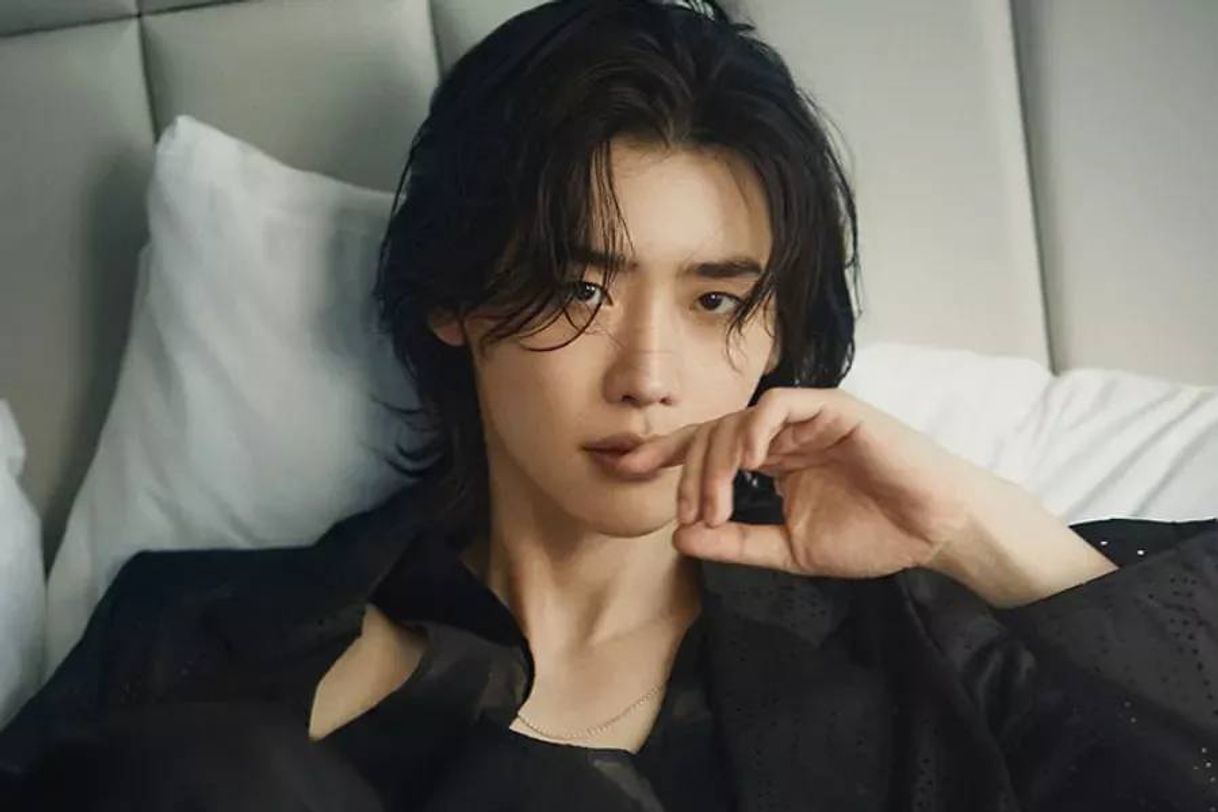 Fashion Lee Jong-Suk