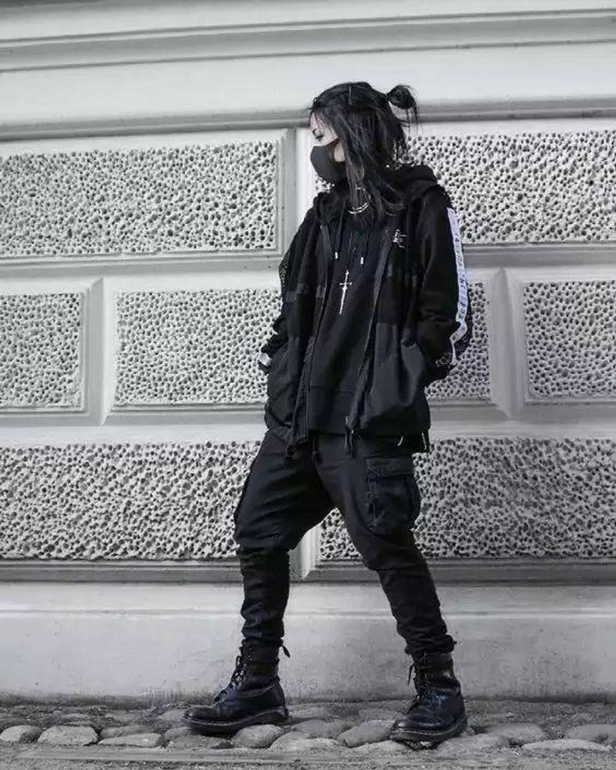 Moda techwear outfit