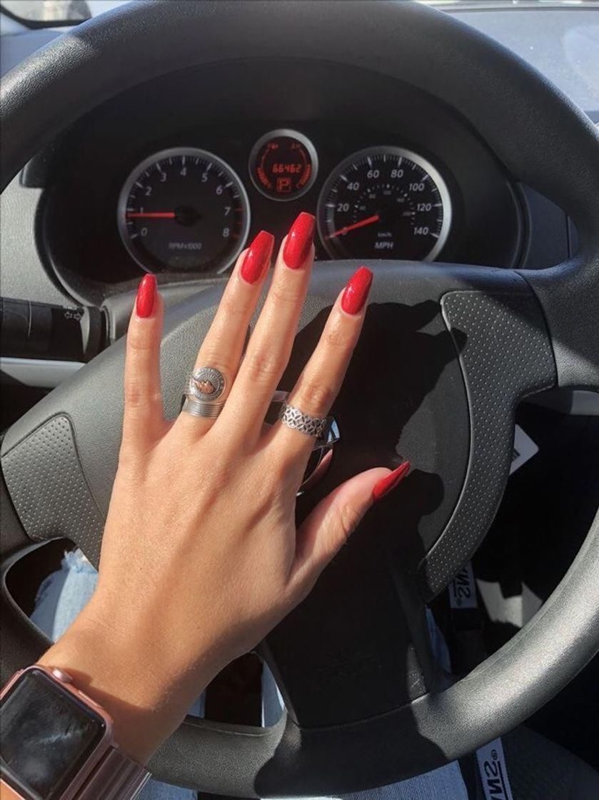 Fashion nails red😍