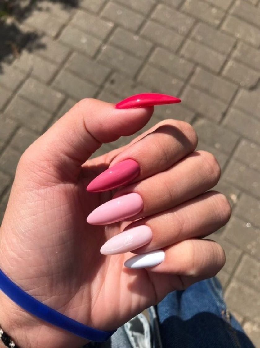 Fashion nails pink💅🏼