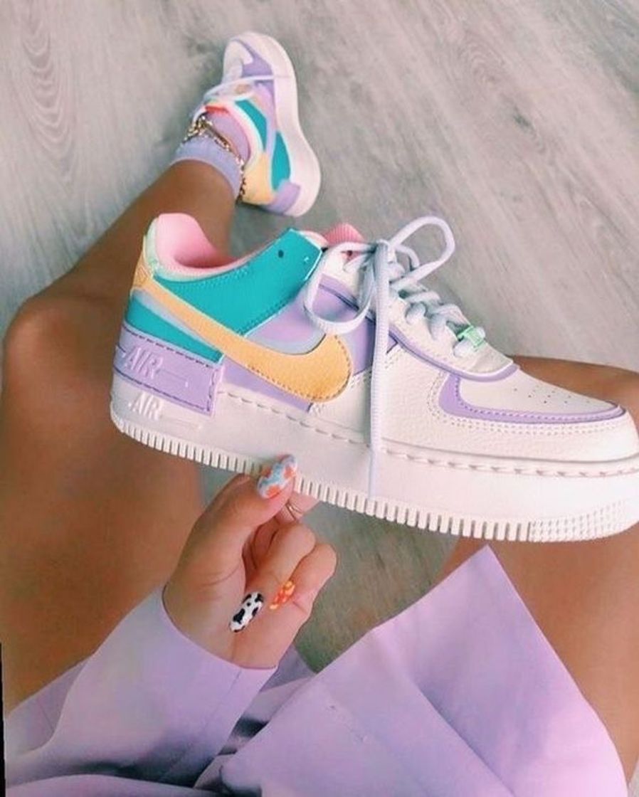 Moda nike air force tons pastéis🌈