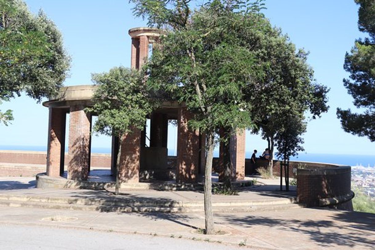 Place Torre Baró