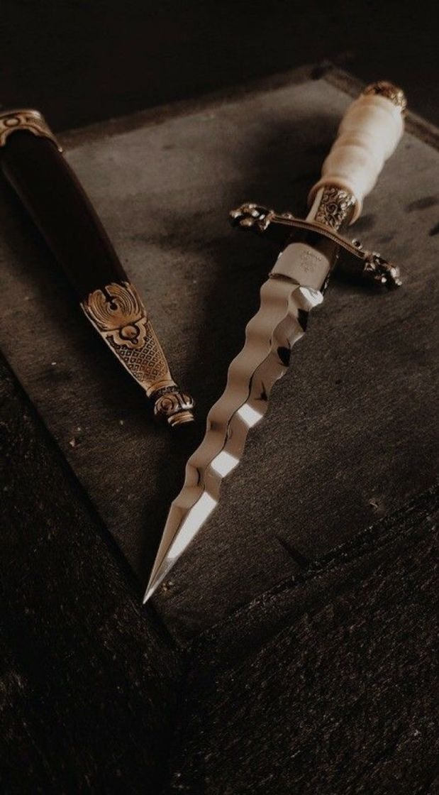 Fashion Dagger