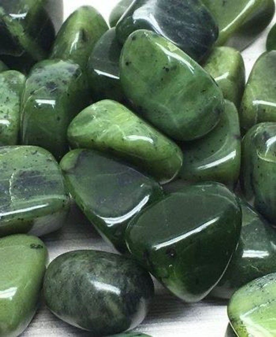 Fashion jade stones