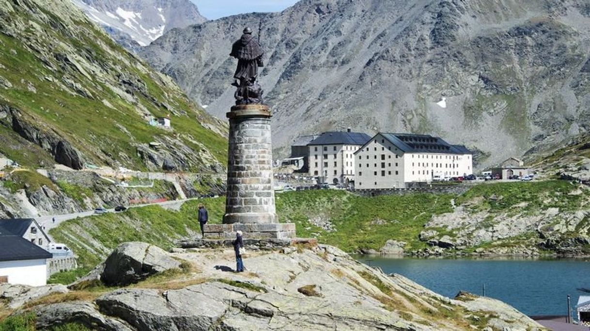 Place Col du Grand-Saint-Bernard