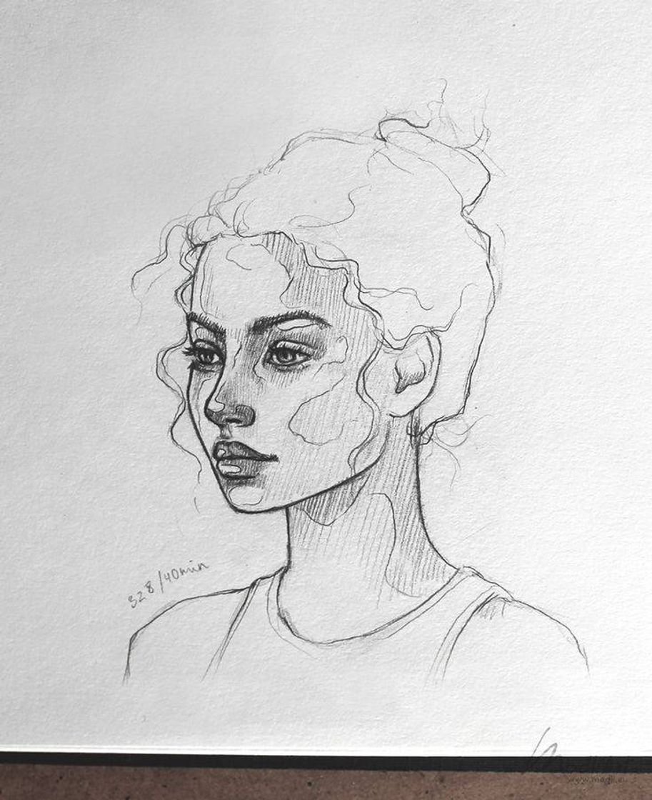 Social Rosto feminino