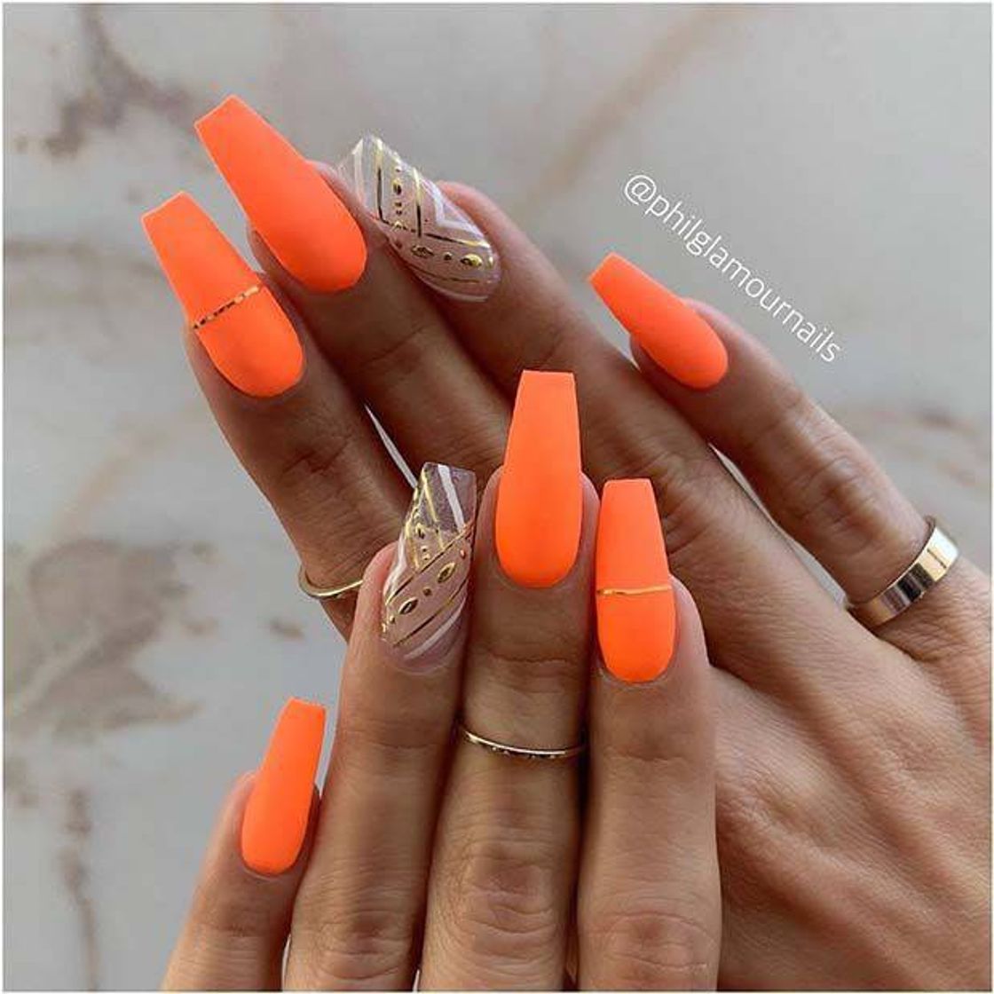 Moda Unhas Laranjas 🧡