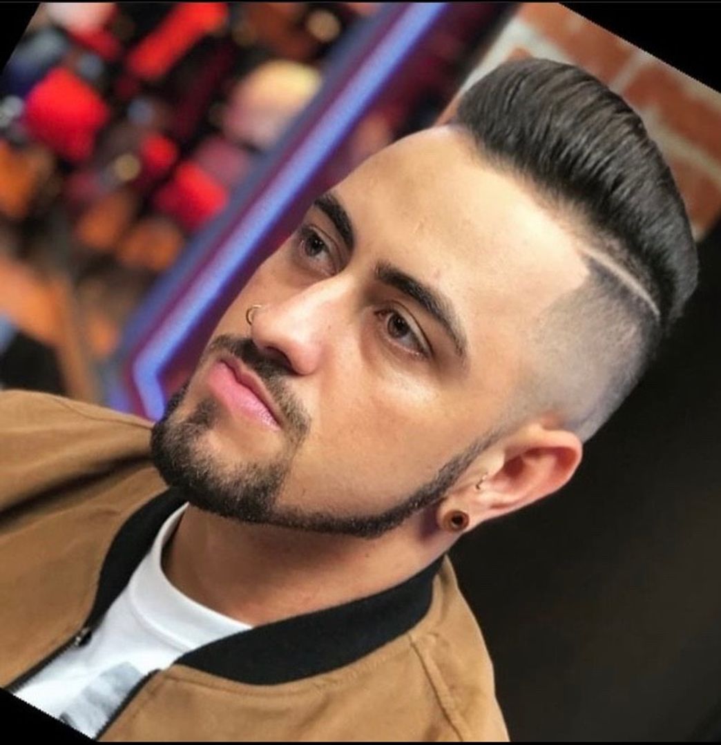 Social Ladyy Barber 