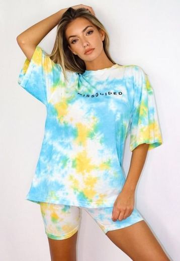 Look tie dye