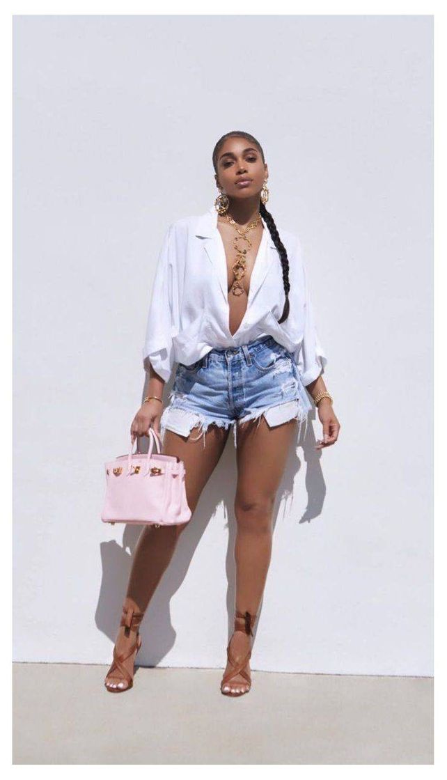 Social Jean short outfits  black girl 💛