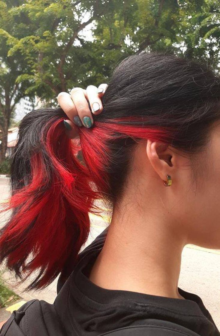 Moda Red black hair color