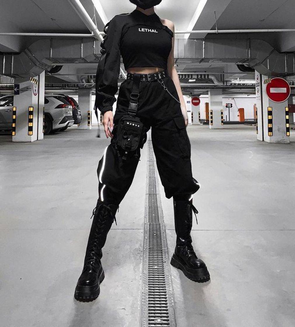 Social Techwear fashion🖤🏁