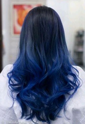 Inspiração de cabelo azul 