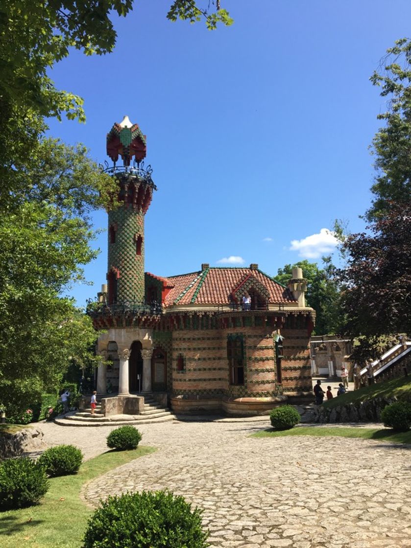 Place El Capricho de Gaudí