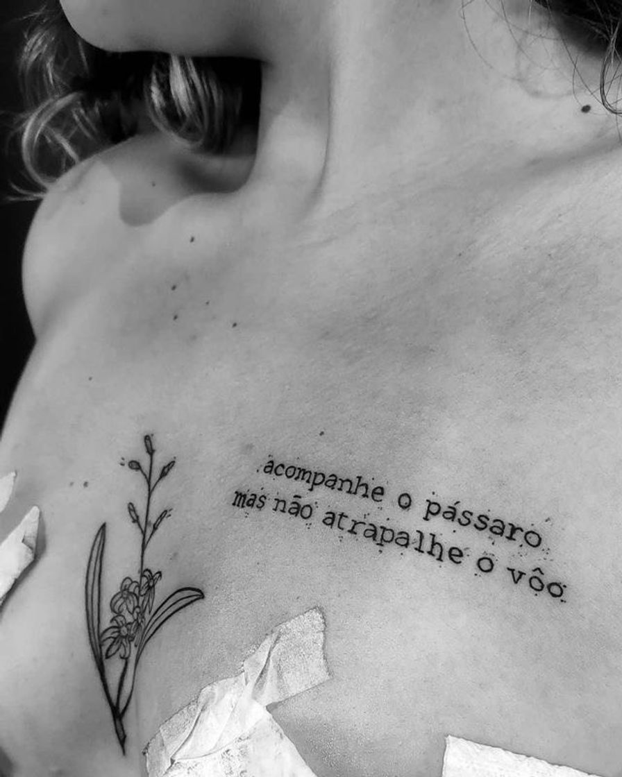 Fashion Tatuagem de Frase bem curta