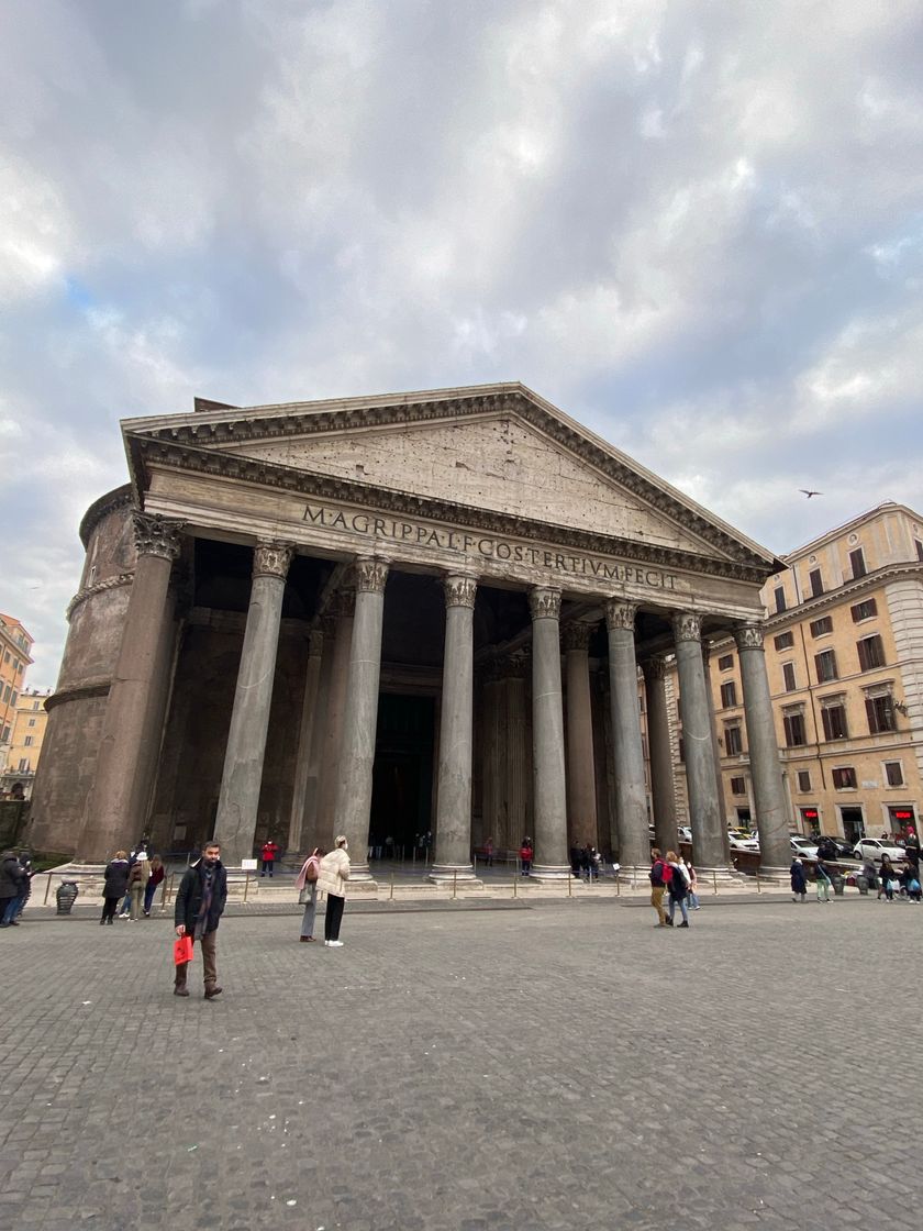 Place Pantheon