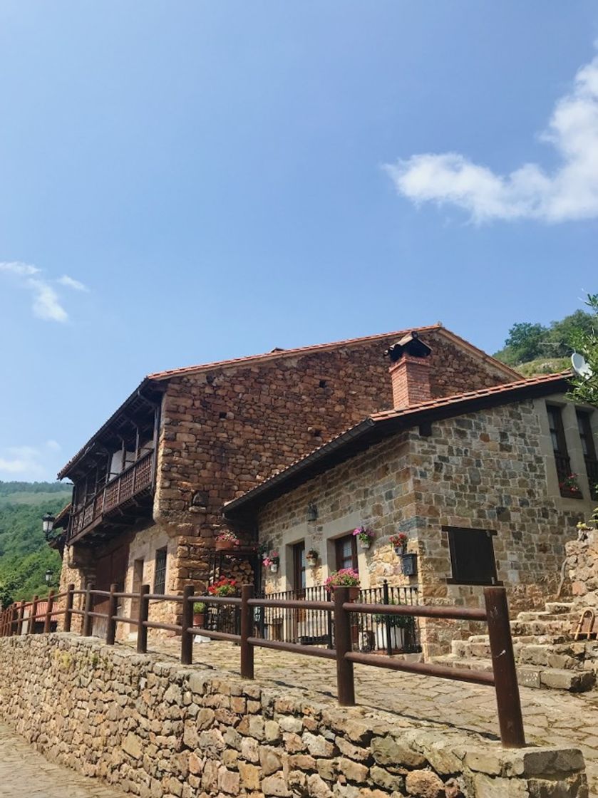 Place Bárcena Mayor