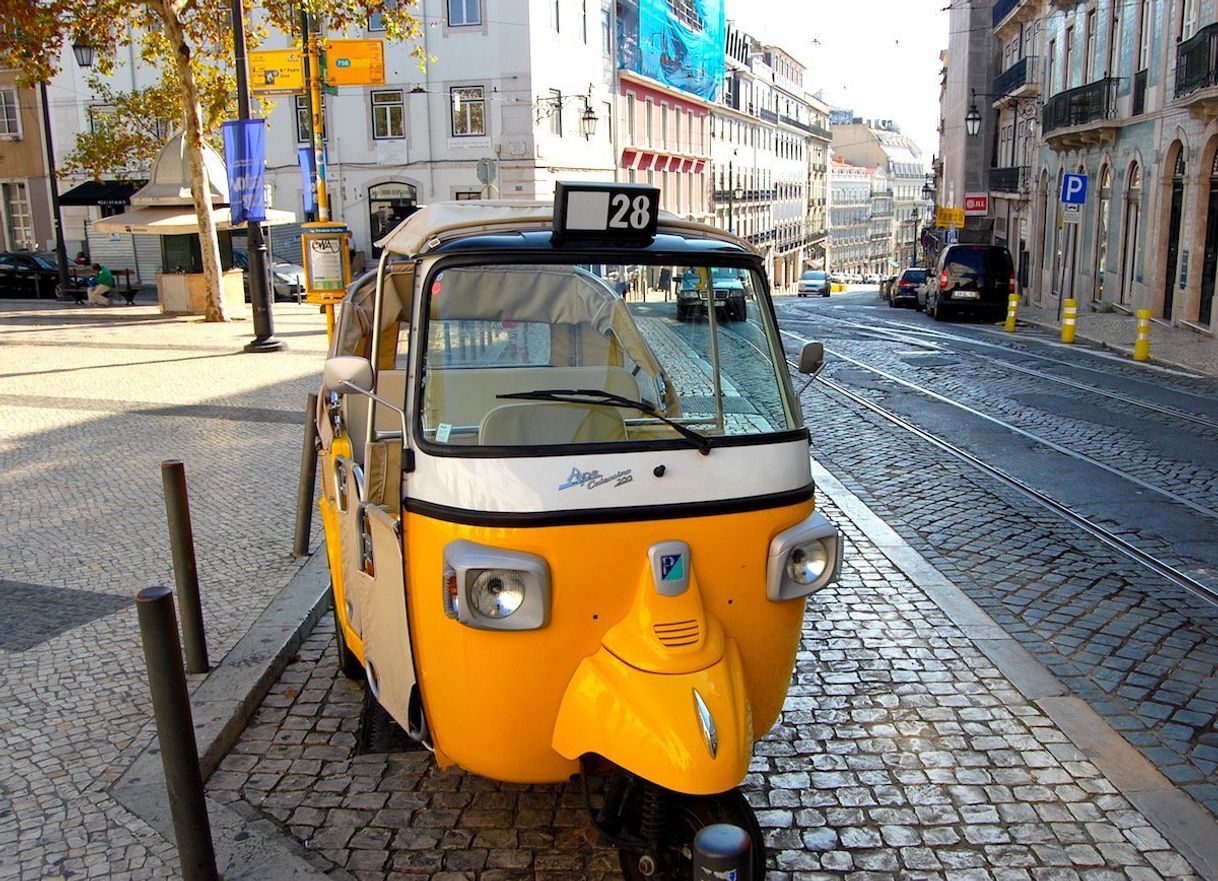 Lugar Tuk Tuk Tours Lisboa