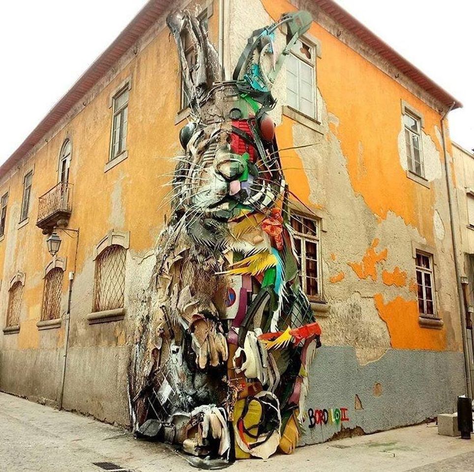 Restaurants Street art