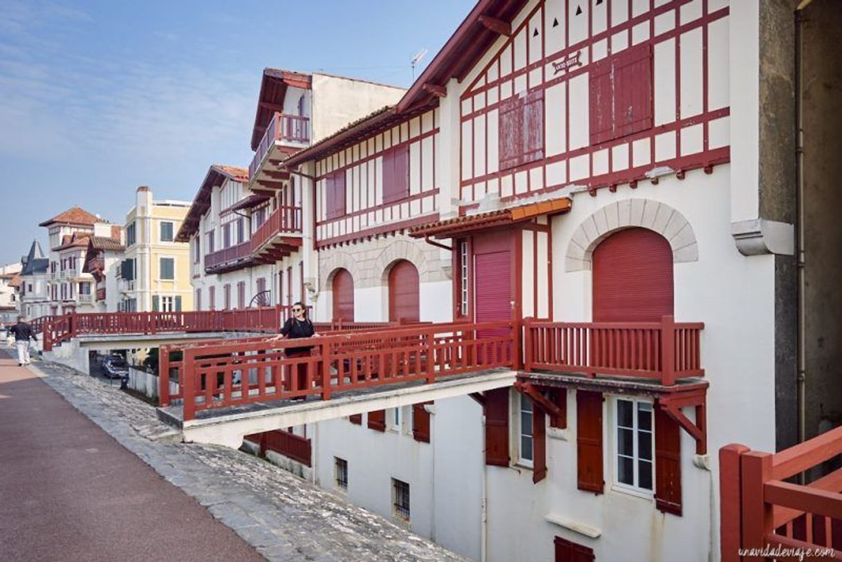 Place San Juan de Luz