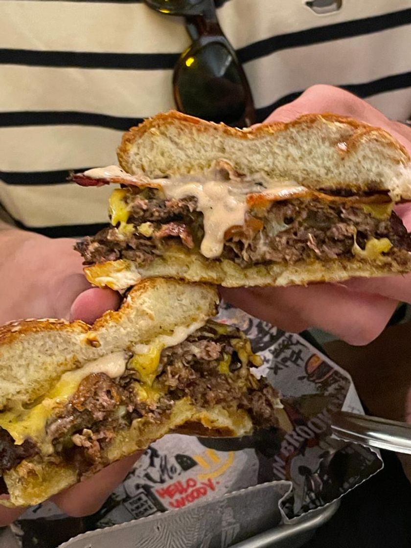 Restaurants JUNK BURGER